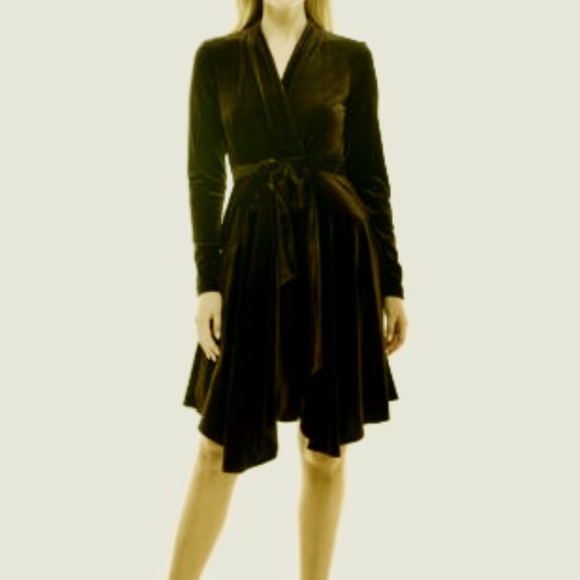 EUC Maison Tara Surplice-Neck Faux-Wrap Velvet Dress Dark Olive Size 14 - Picture 1 of 6